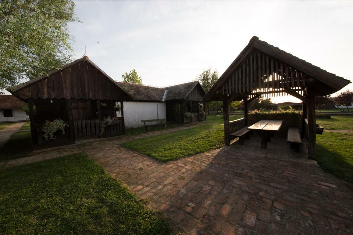 Acin Salas Tordinci Exteriér fotografie